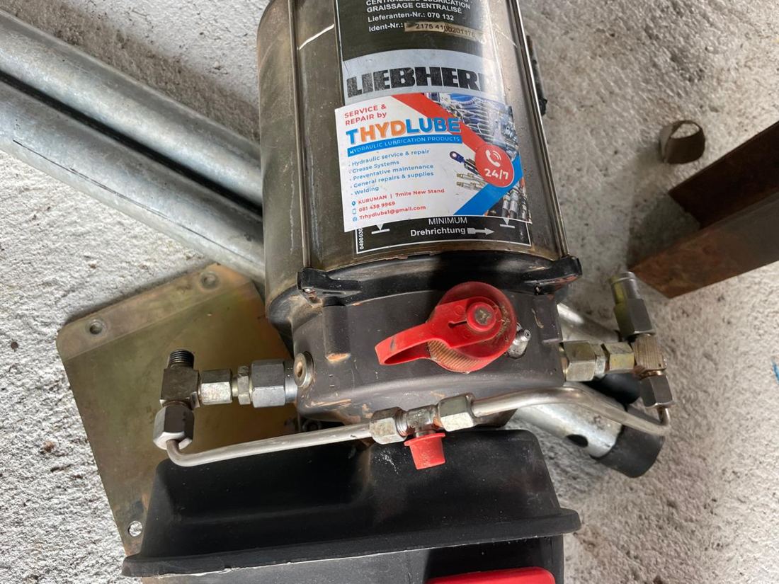Centralised lubrication pump